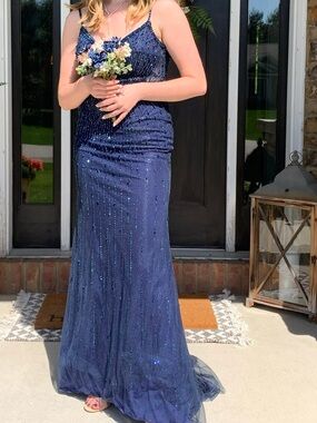 Formal prom or pageant gown